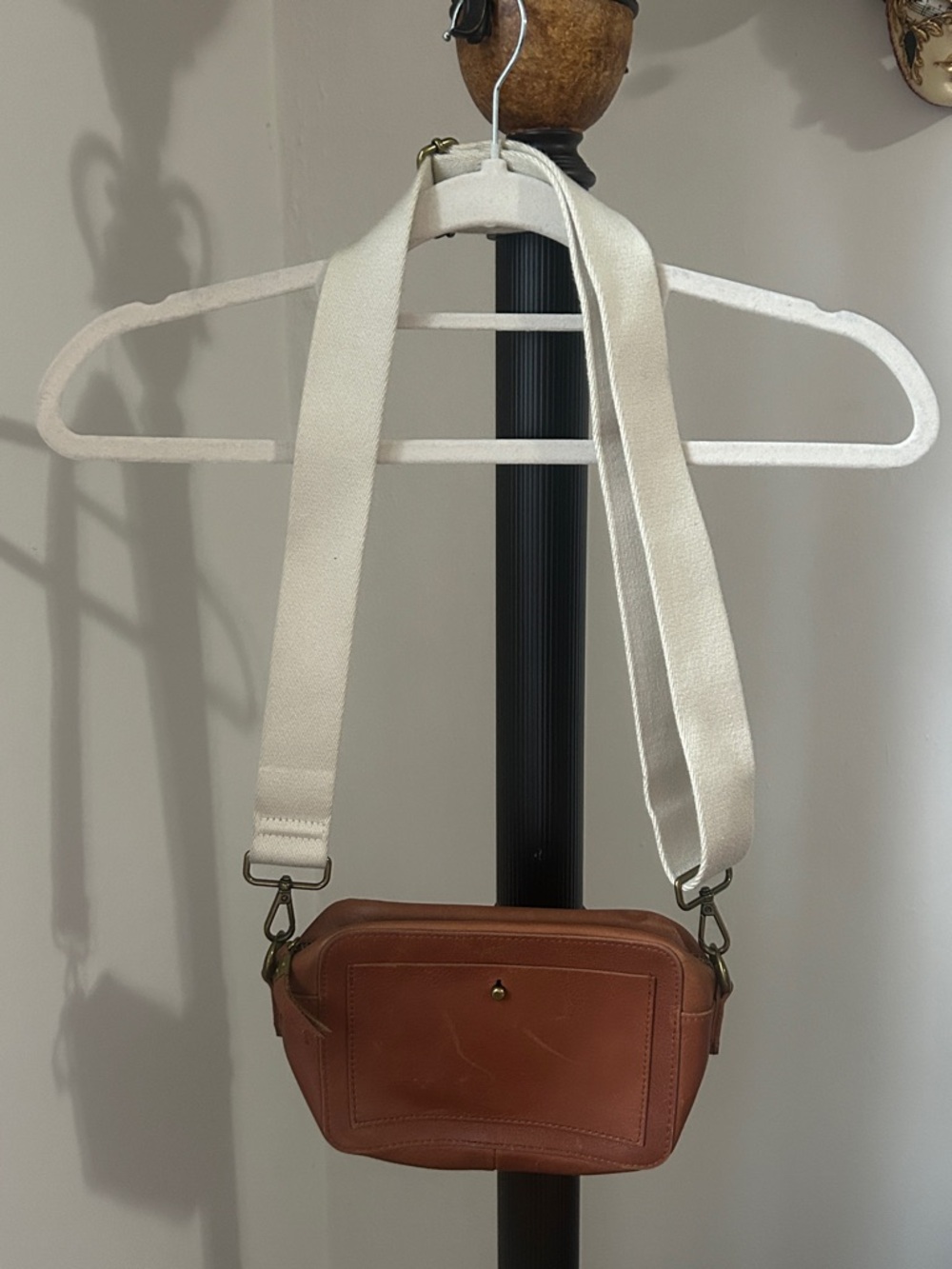 Madewell Transport camera bag saddle leather EUC